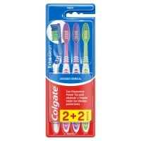 Cepillo COLGATE medio Extra Clean pack 2 unidades +2 gratis