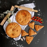 Empanada de touciño entrefebrado con chourizo PANADERIA CALDAS 375 g
